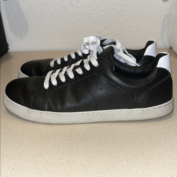 Women Black Sneakers Groundies Barefoot - Picture 5 of 7